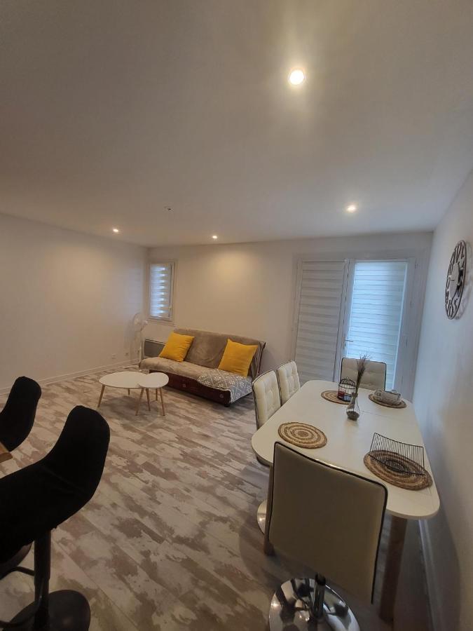 Maison De Vacances En Perigord Noir Le Buisson-de-Cadouin Εξωτερικό φωτογραφία
