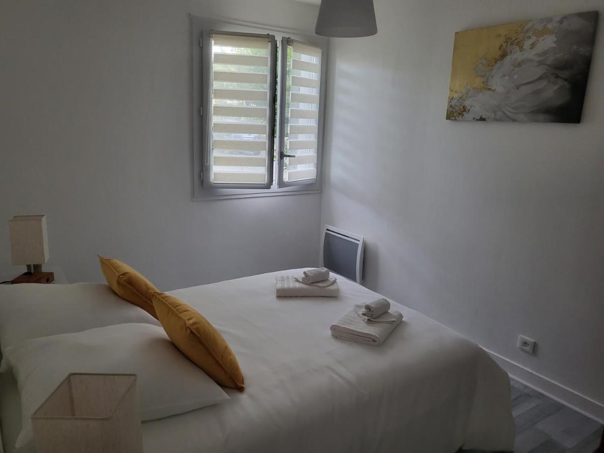 Maison De Vacances En Perigord Noir Le Buisson-de-Cadouin Εξωτερικό φωτογραφία
